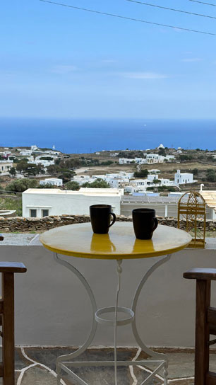 Θέα στη θάλασσα το δωμάτιο Άστρο