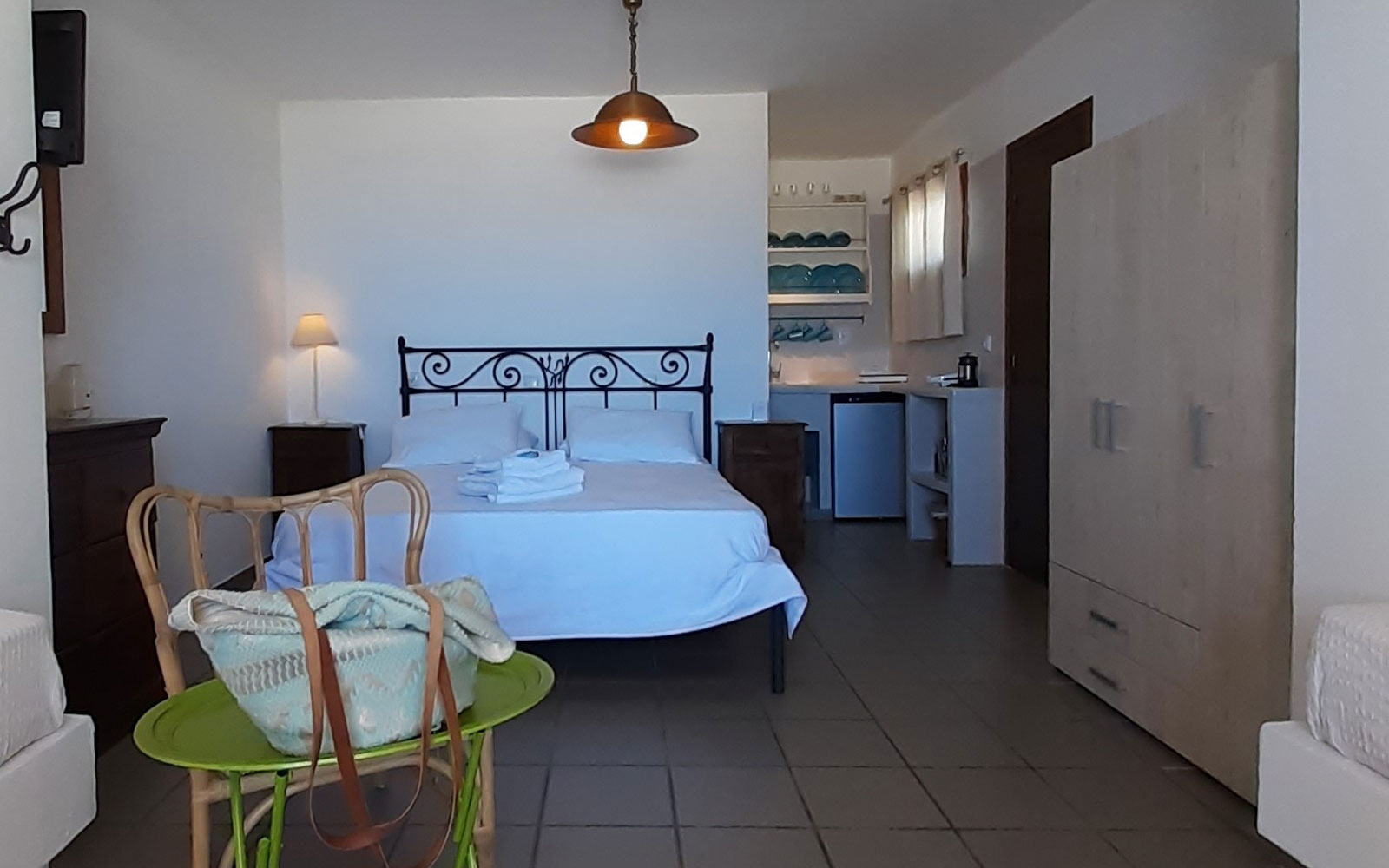 Διαμονή στο στούντιο Ήλιος στο ViewLight στη Σίφνο