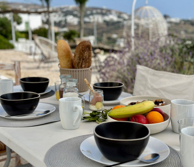 Πρωινό στο ViewLight στη Σίφνο