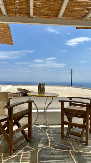 Διαμονή στη Σίφνο με θέα στη θάλασσα