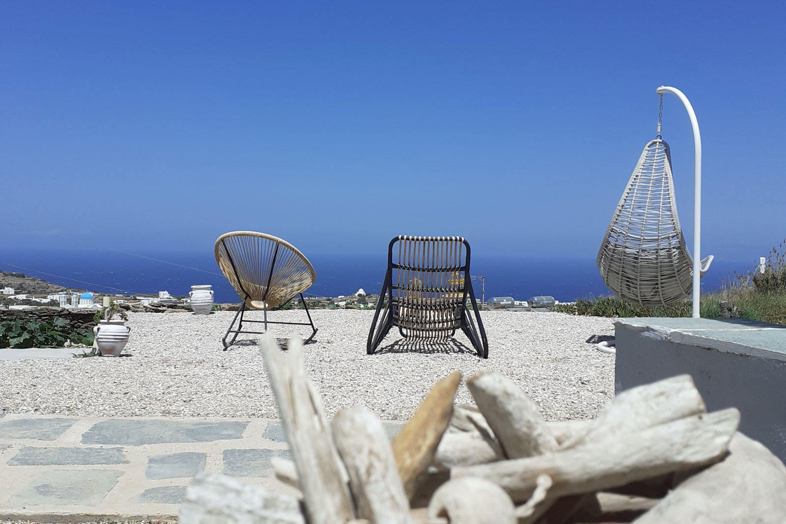 Διαμονή στη Σίφνο με θέα στη θάλασσα